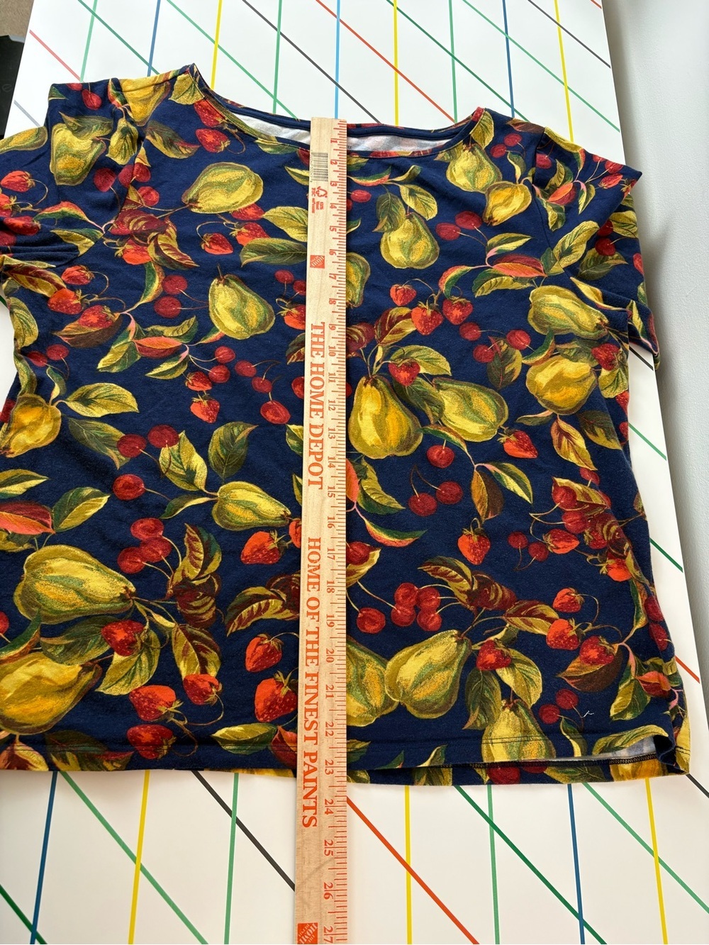 Talbots XL Painted Fruit Bauteau Neck T-Shirt Top 95% Cotton Naturecore Preppy - Picture 5 of 8